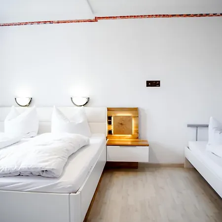 Smart B&b1 Bb1 125 מלון *