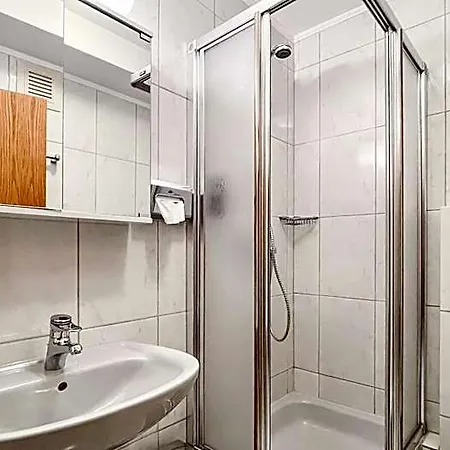 Smart B&b1 Bb1 125 מלון *